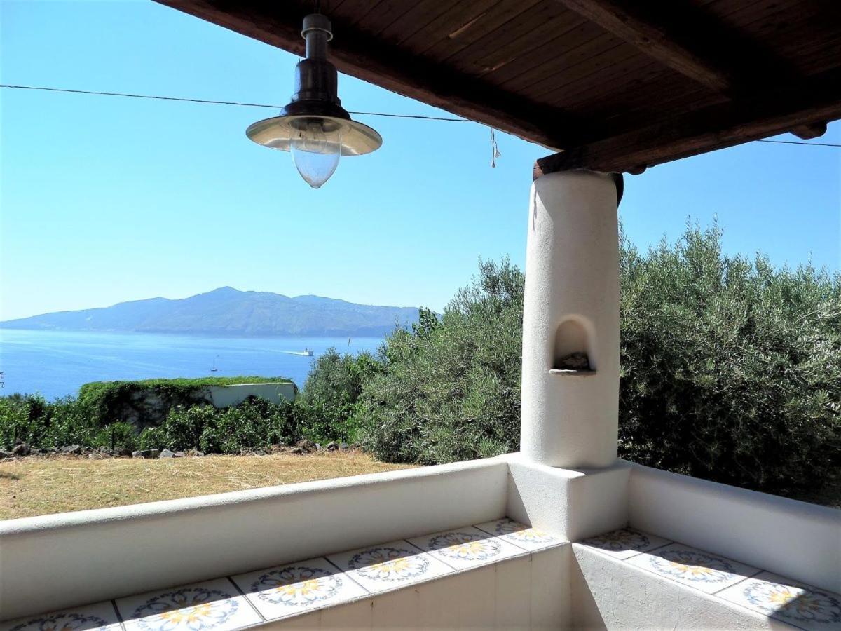 Case Al Mare - Terrazzi Panoramici E Ampio Giardino Santa Marina Salina Εξωτερικό φωτογραφία