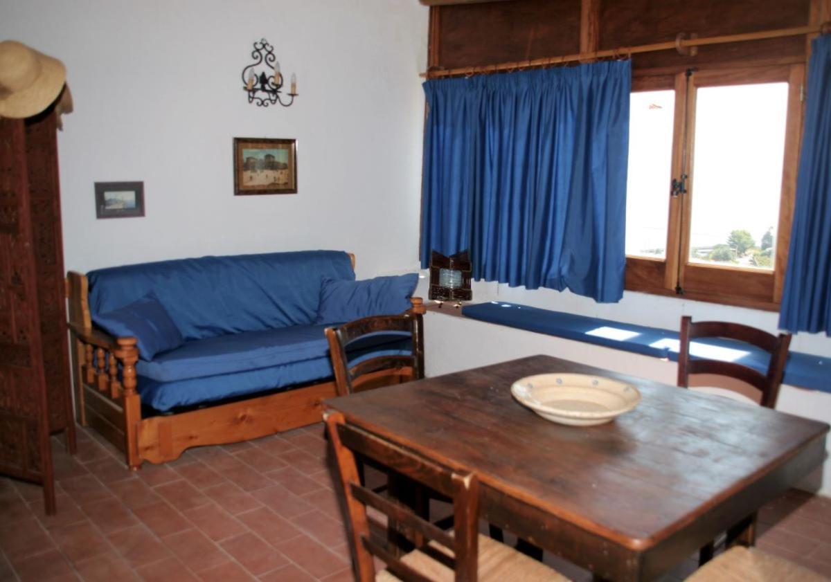 Case Al Mare - Terrazzi Panoramici E Ampio Giardino Santa Marina Salina Εξωτερικό φωτογραφία