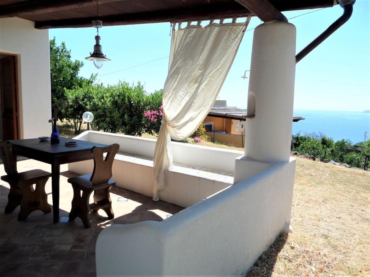 Case Al Mare - Terrazzi Panoramici E Ampio Giardino Santa Marina Salina Εξωτερικό φωτογραφία
